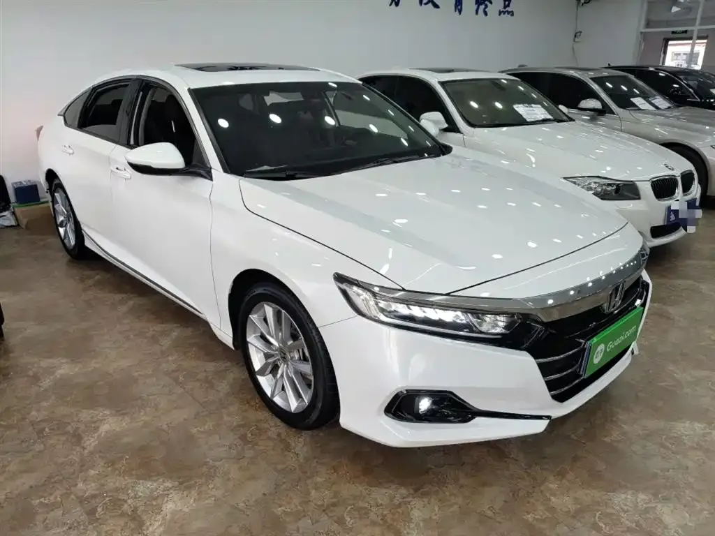Honda Accord — фото 4