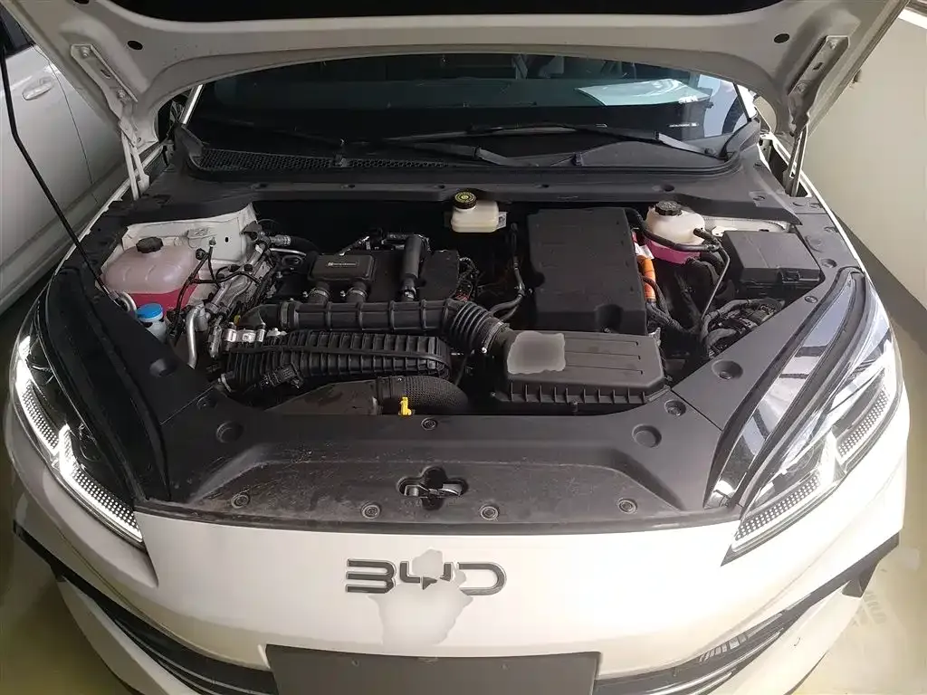 BYD Seal 06 NEV — фото 10