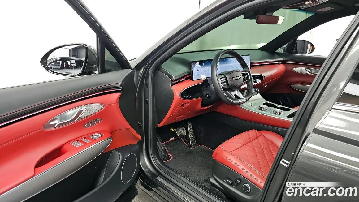 Genesis GV70 — фото 10