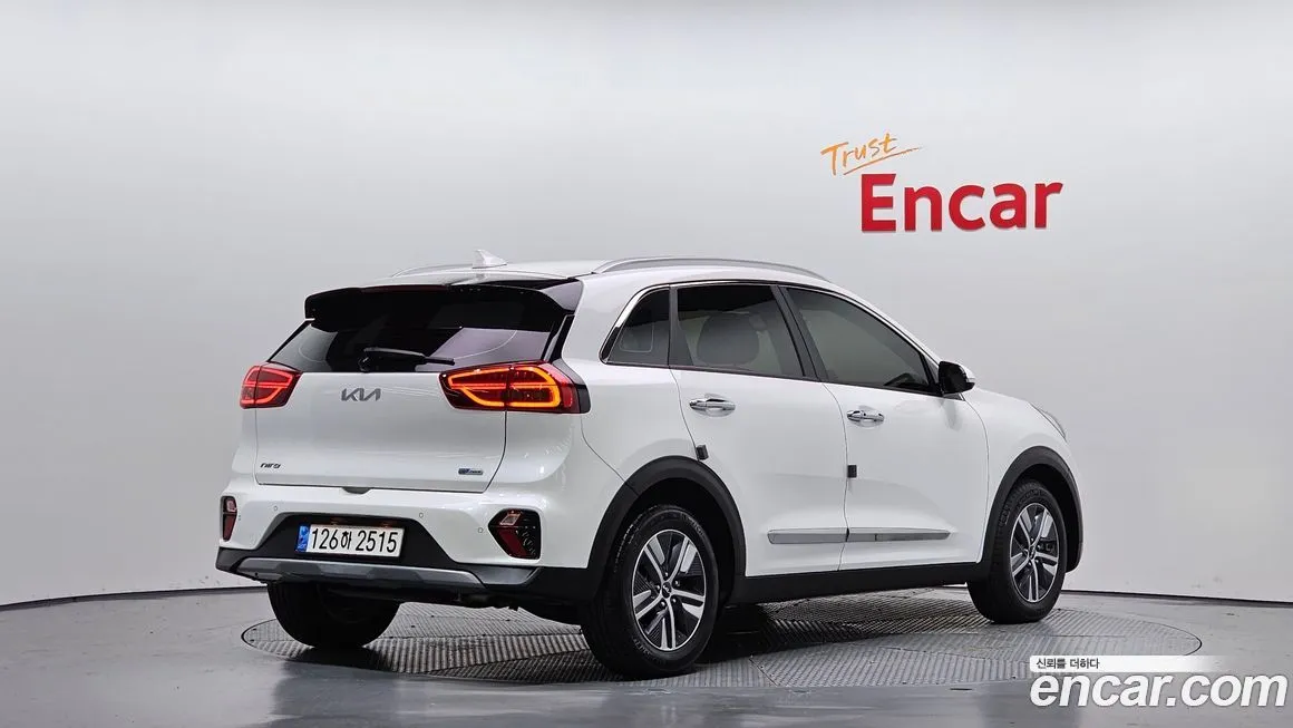 Kia Niro — фото 2