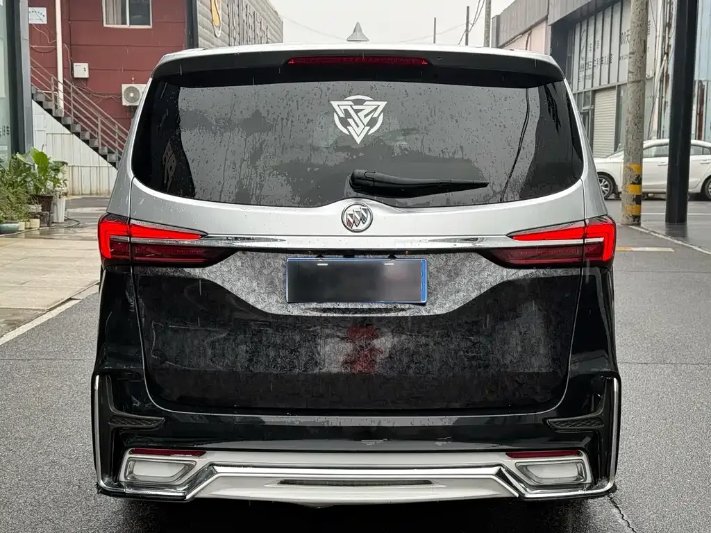 Buick GL8 2021 из CN, фото 3