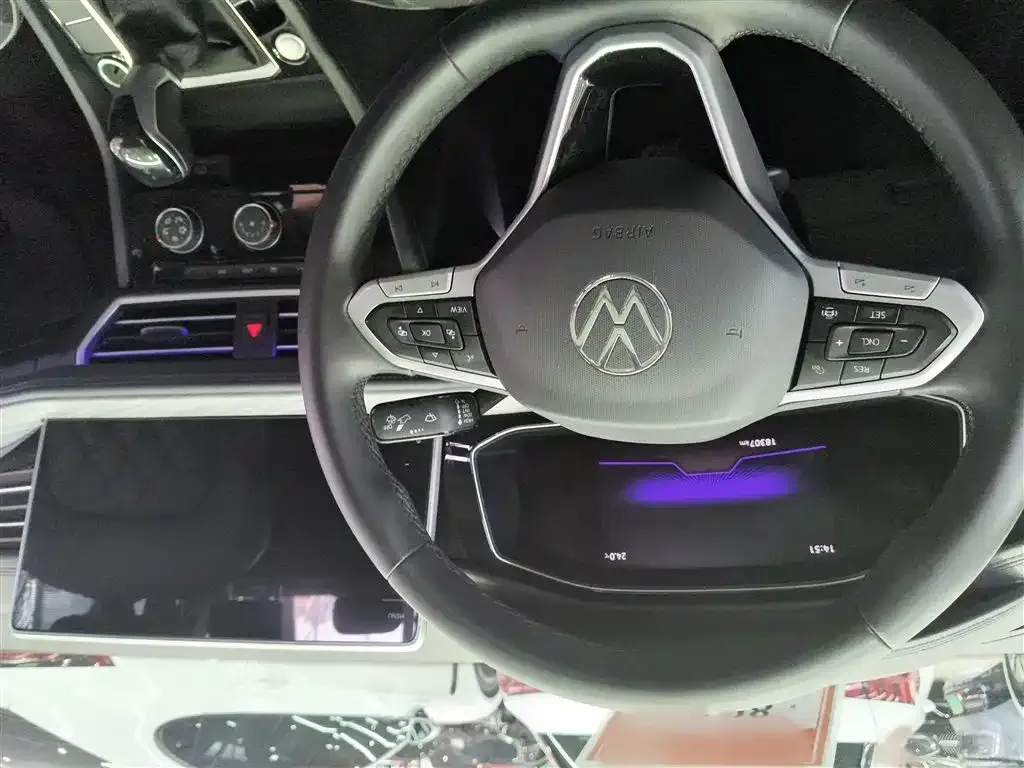 Volkswagen Sagitar 2023 из CN, фото 4