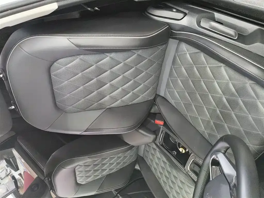 Volkswagen Sagitar 2023 из CN, фото 8