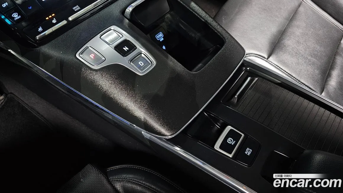 Hyundai Grandeur — фото 9