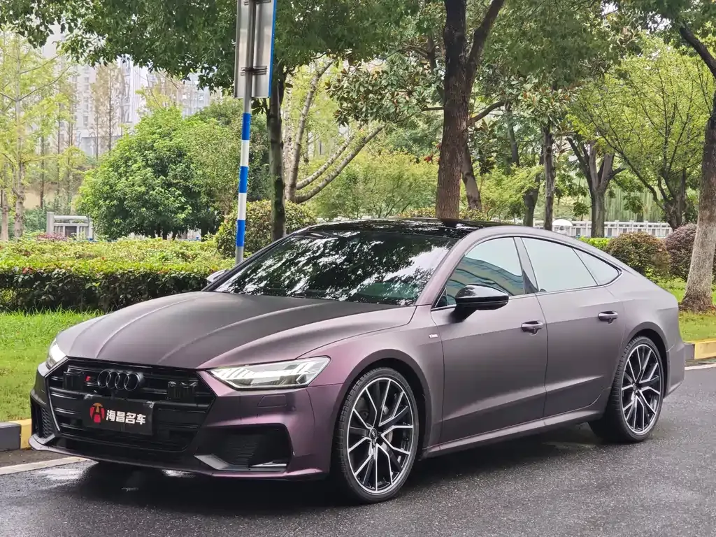 Audi A7 2023 из CN, фото 1