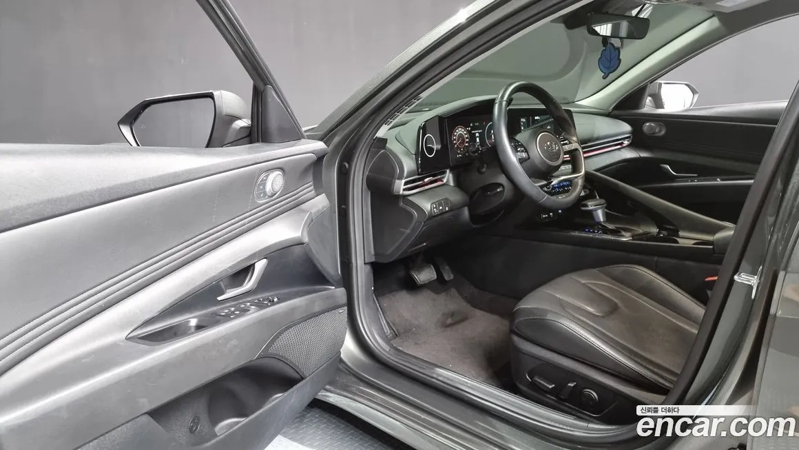 Hyundai AVANTE 2023 из KR, фото 10