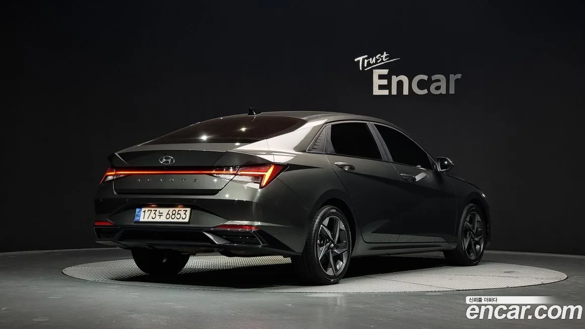 Hyundai AVANTE 2023 из KR, фото 2
