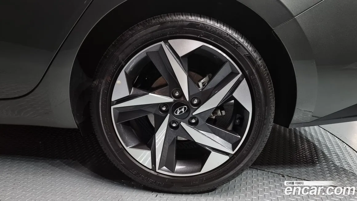 Hyundai AVANTE 2023 из KR, фото 5