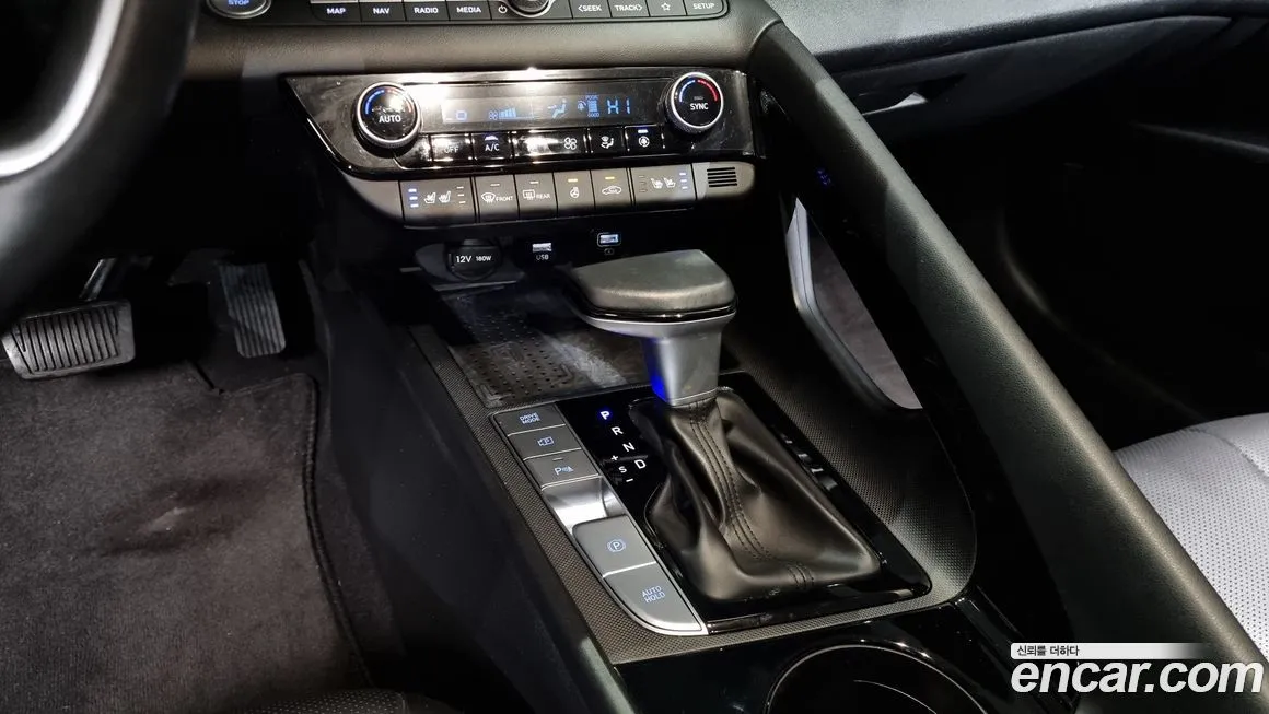 Hyundai AVANTE 2023 из KR, фото 9