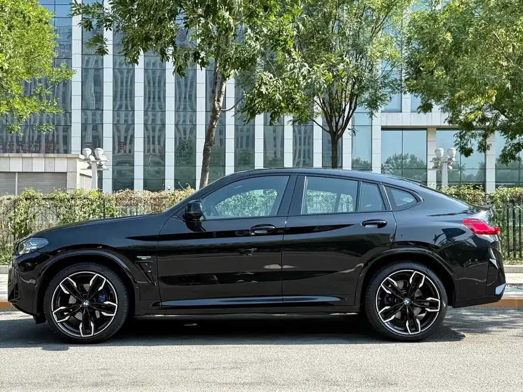 BMW X4 M40i — фото 2