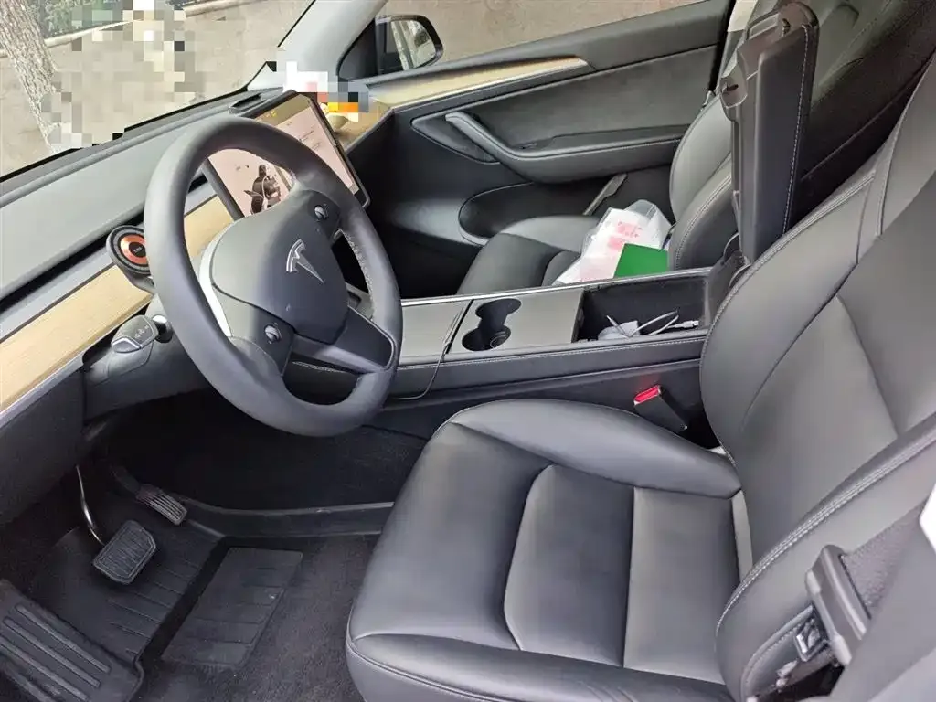 Tesla Model Y 2022 из CN, фото 8