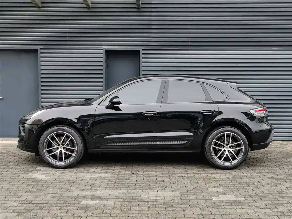 Porsche Macan 2025 из CN, фото 2