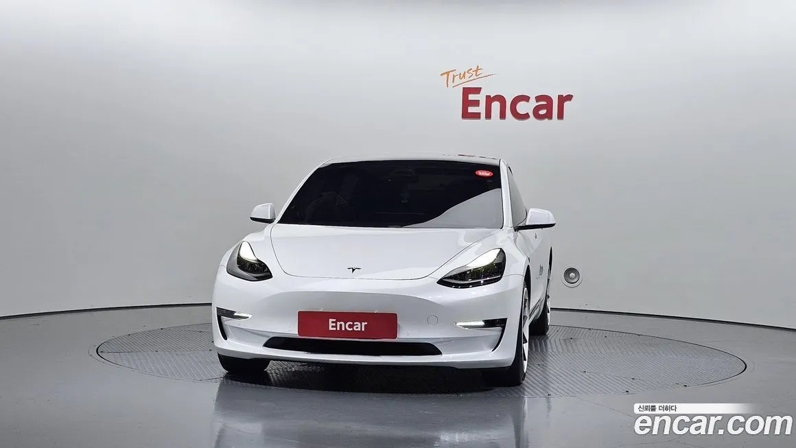 Tesla Model 3 2021 из KR, фото 3