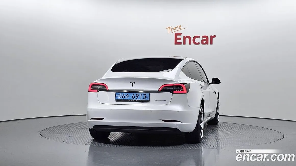 Tesla Model 3 2021 из KR, фото 4