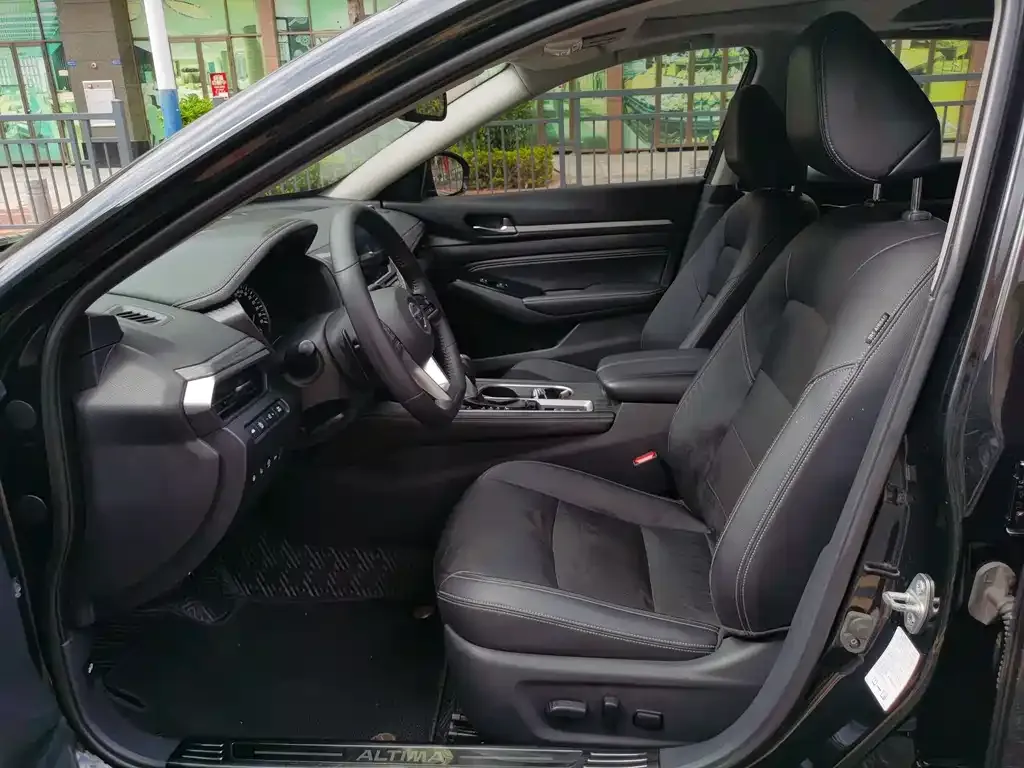 Nissan Teana 2021 из CN, фото 4