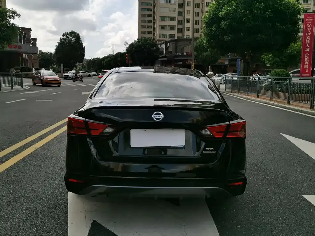 Nissan Teana 2021 из CN, фото 8