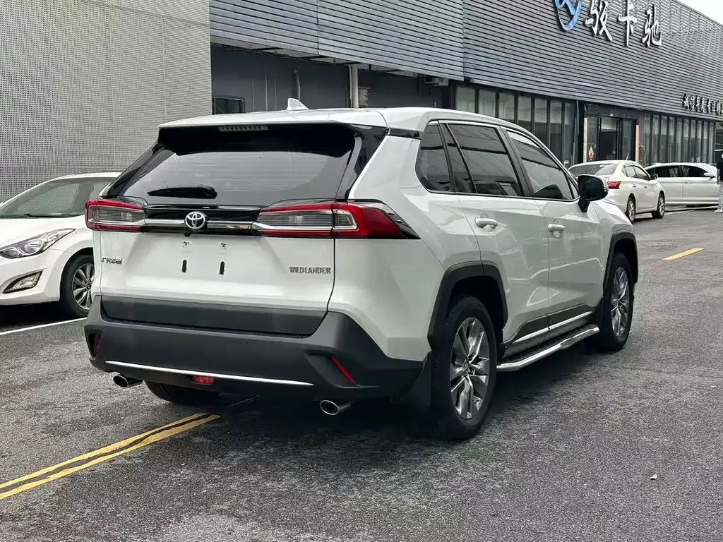 Toyota Wildlander 2021 из CN, фото 10