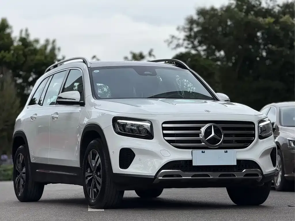 Mercedes-Benz GLB — фото 3