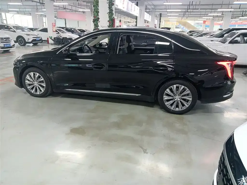 Hongqi E-QM5 2024 из CN, фото 5