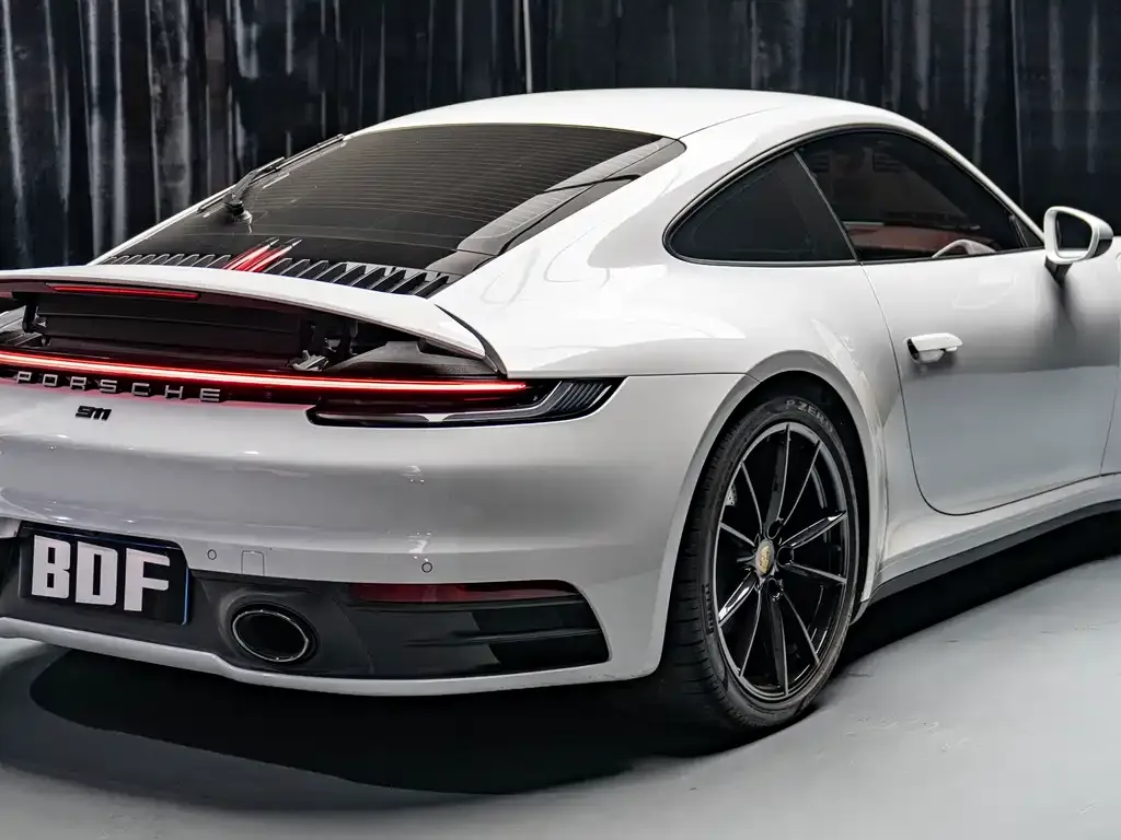 Porsche 911 2022 из CN, фото 4