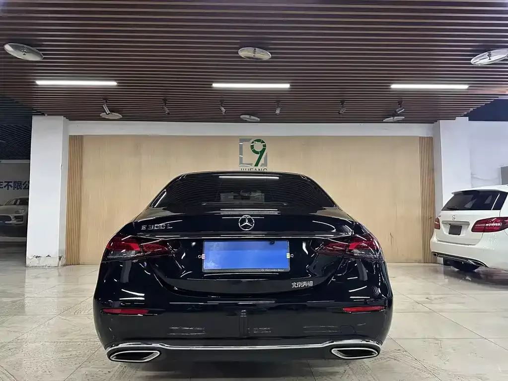 Mercedes-Benz E-Class 2023 из CN, фото 3