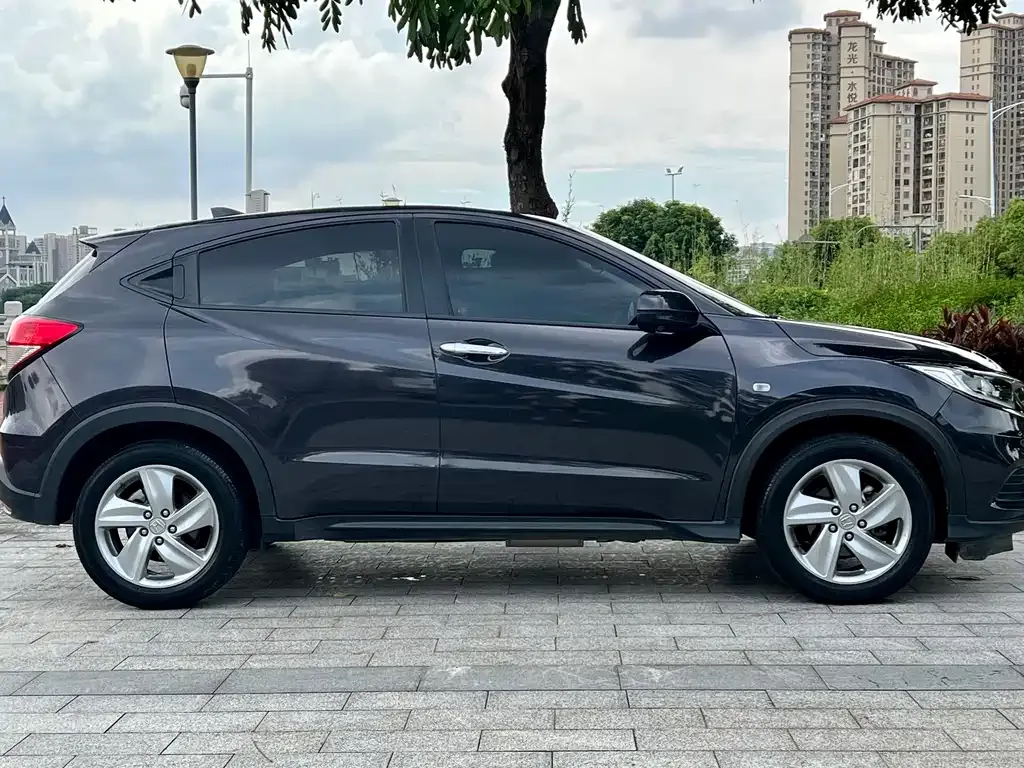 [object Object] Vezel 2022 из CN, фото 6