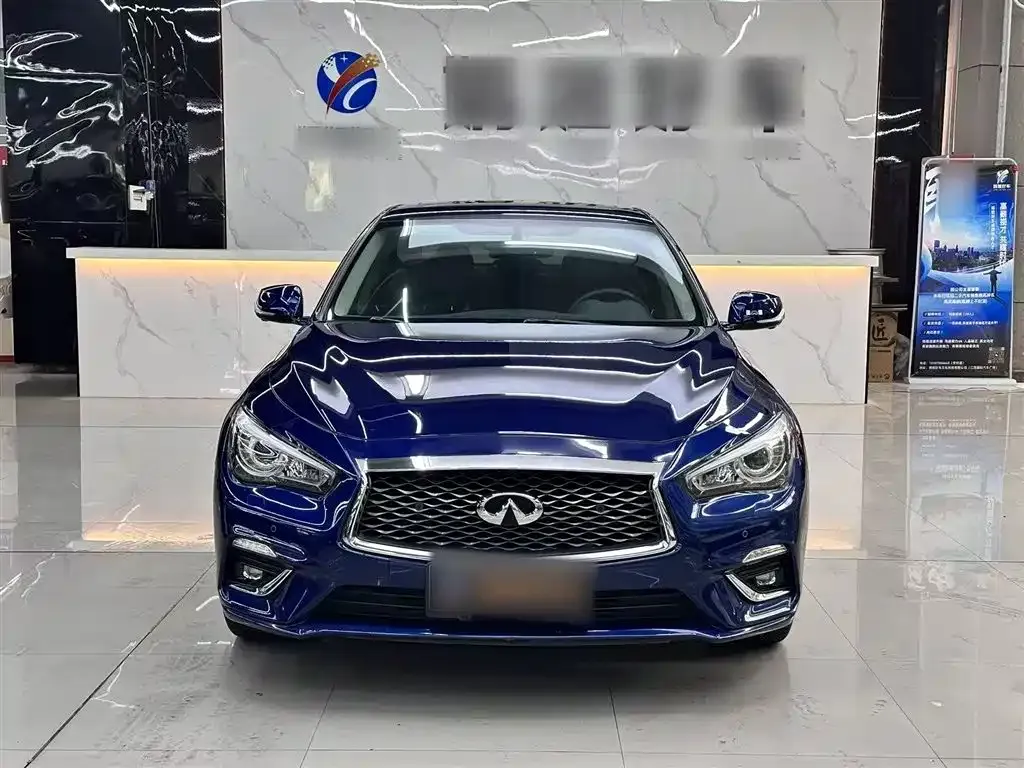 Infiniti Q50L — фото 9