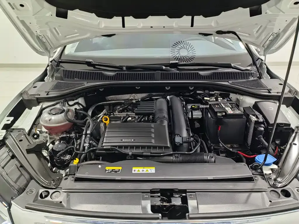 Volkswagen Sagitar 2021 из CN, фото 9