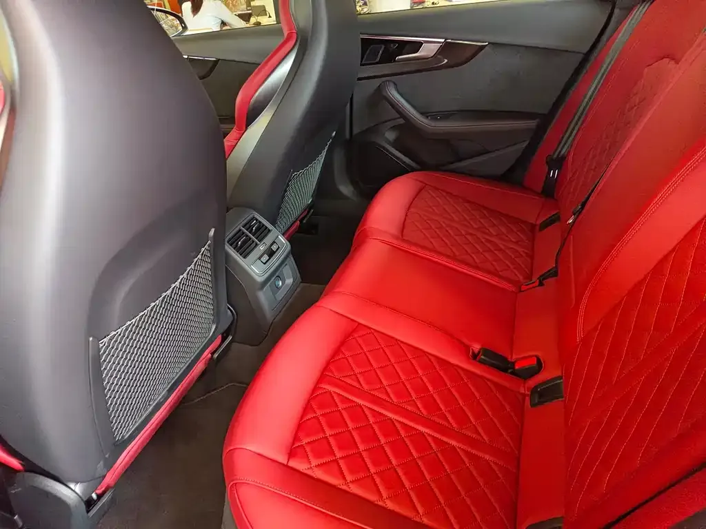 Audi S4 2024 из CN, фото 7