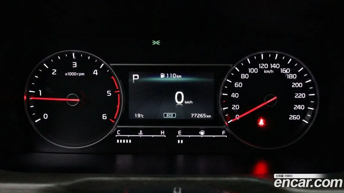 Kia Sorento — фото 8