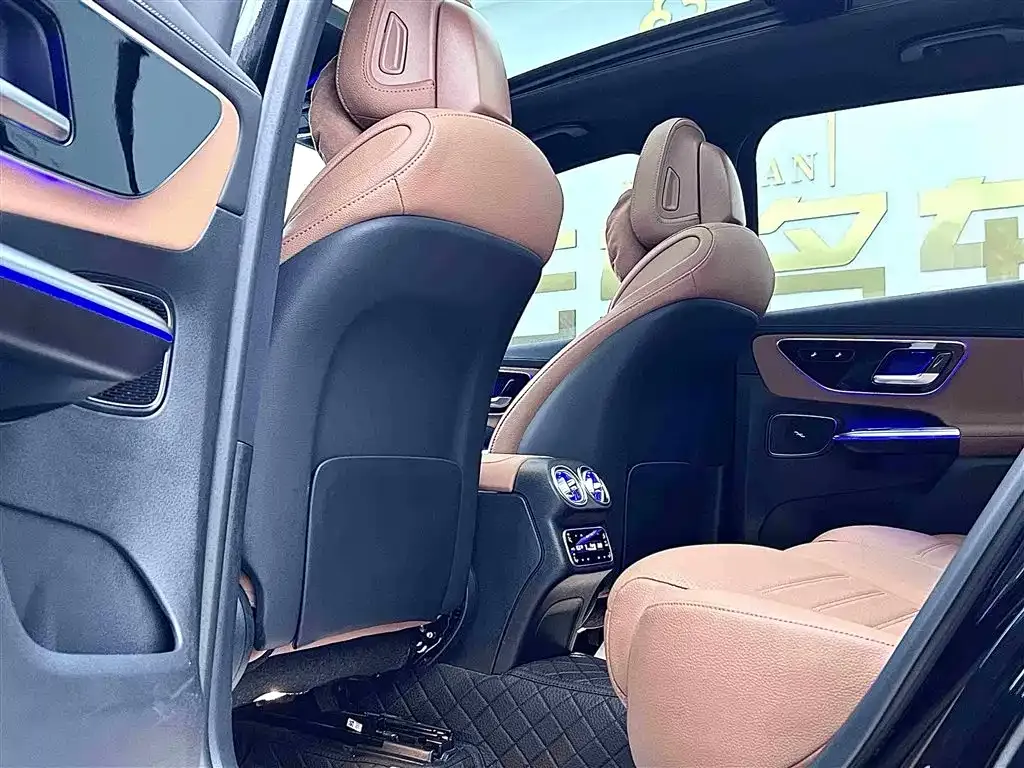 Mercedes-Benz GLC 2024 из CN, фото 10