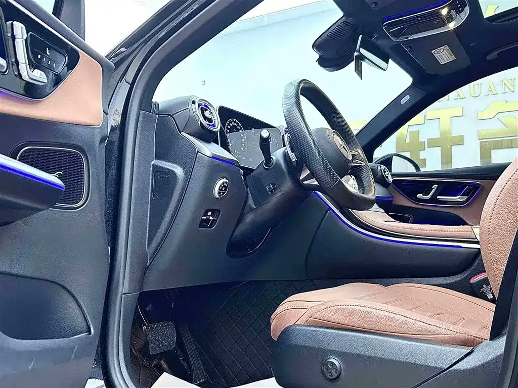 Mercedes-Benz GLC 2024 из CN, фото 8