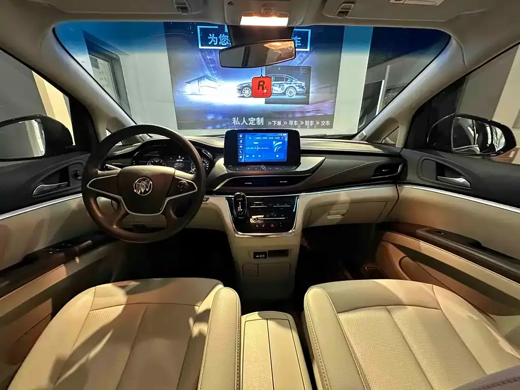 Buick GL8 2023 из CN, фото 8