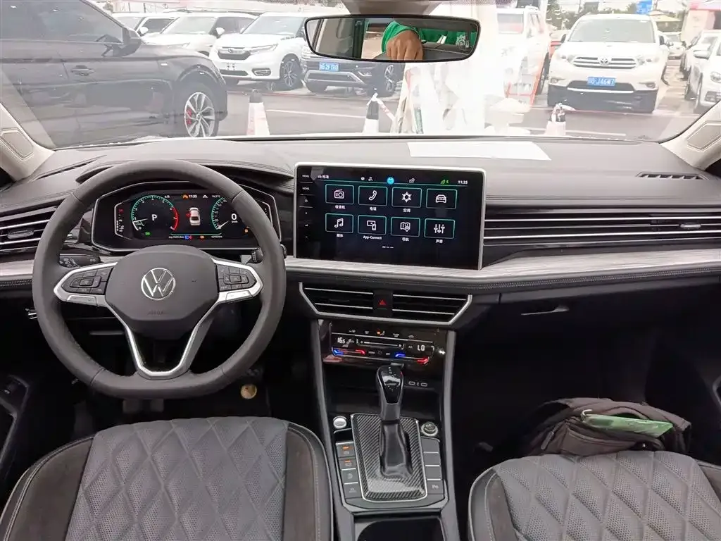 Volkswagen Sagitar 2023 из CN, фото 10
