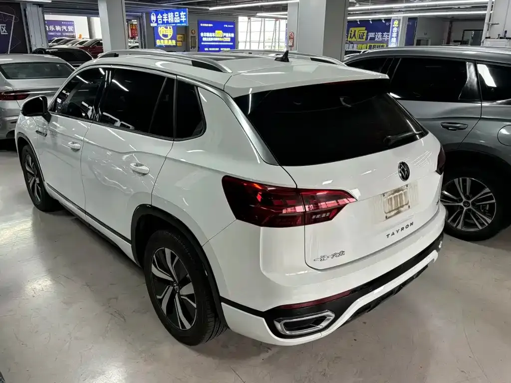 Volkswagen GTE PHEV 2022 из CN, фото 2