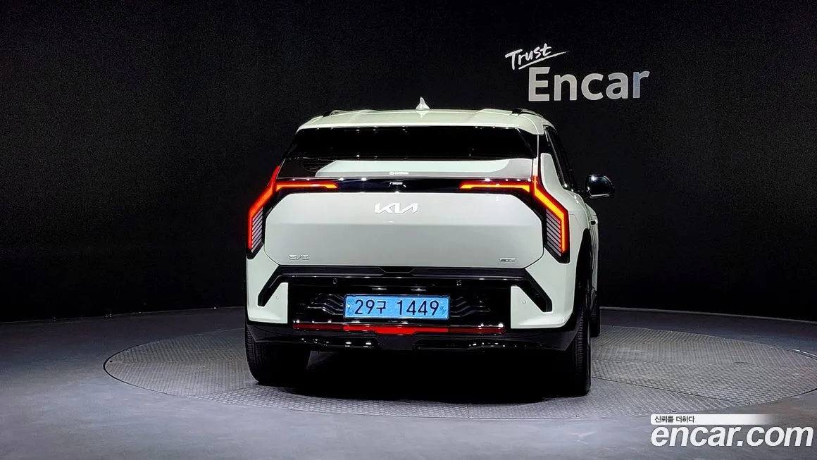 Kia EV3 — фото 4