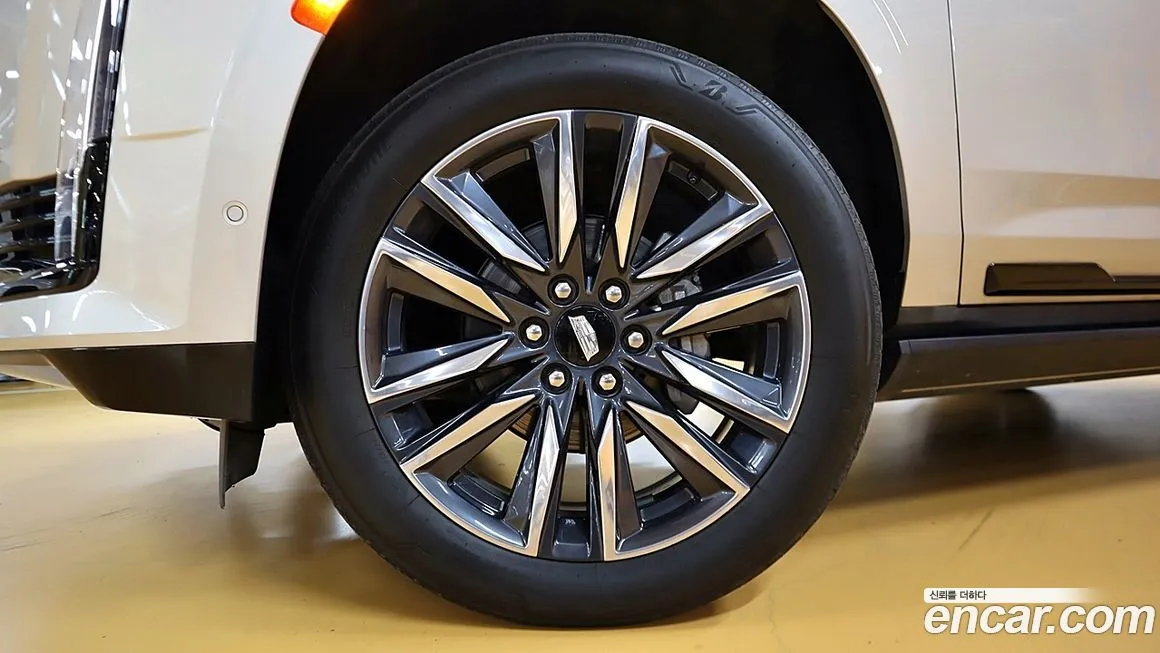 Cadillac Escalade 2023 из KR, фото 5