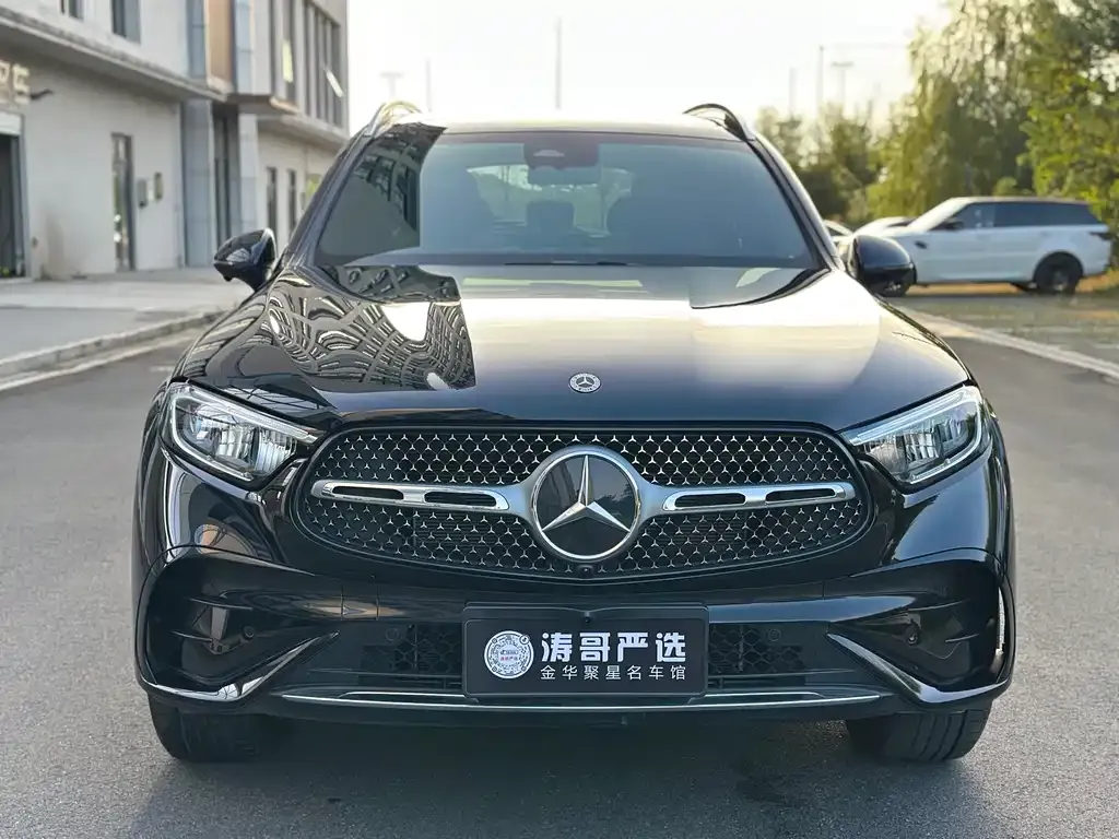 Mercedes-Benz GLC 2024 из CN, фото 2