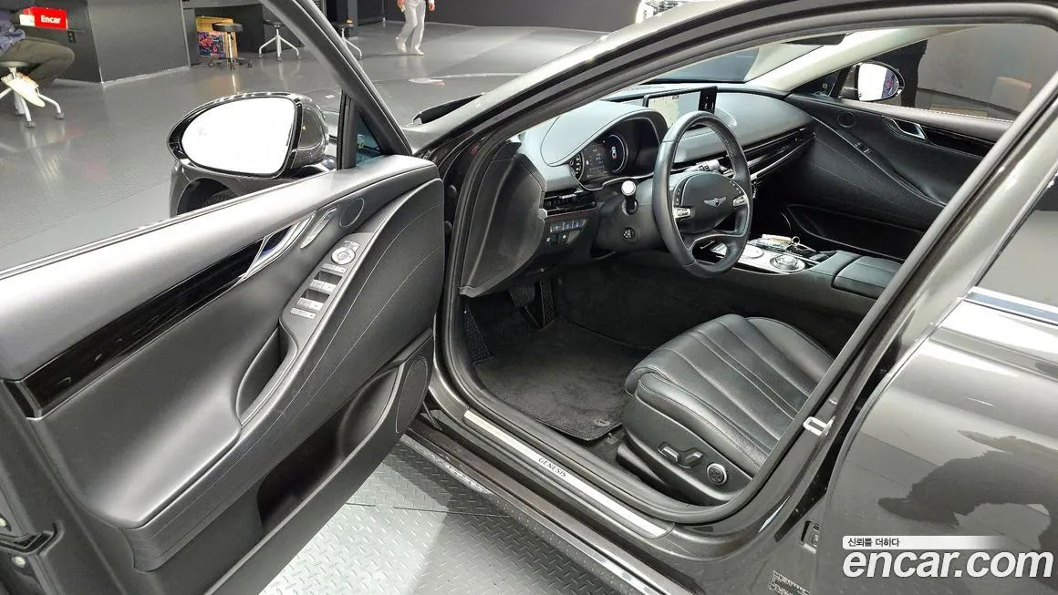 Genesis G80 — фото 10