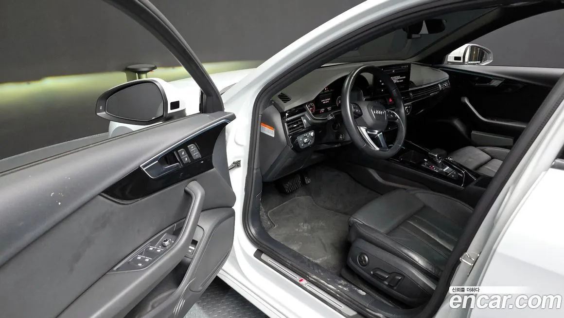 Audi A4 2021 из KR, фото 10