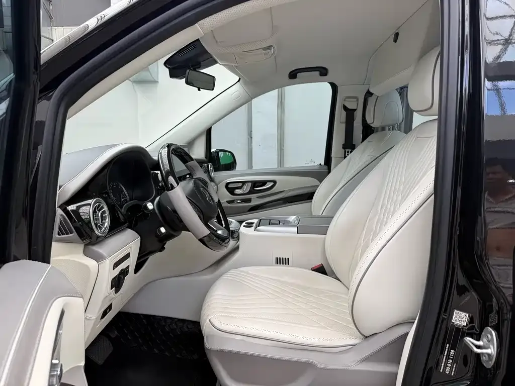 Mercedes-Benz Vito 2023 из CN, фото 4