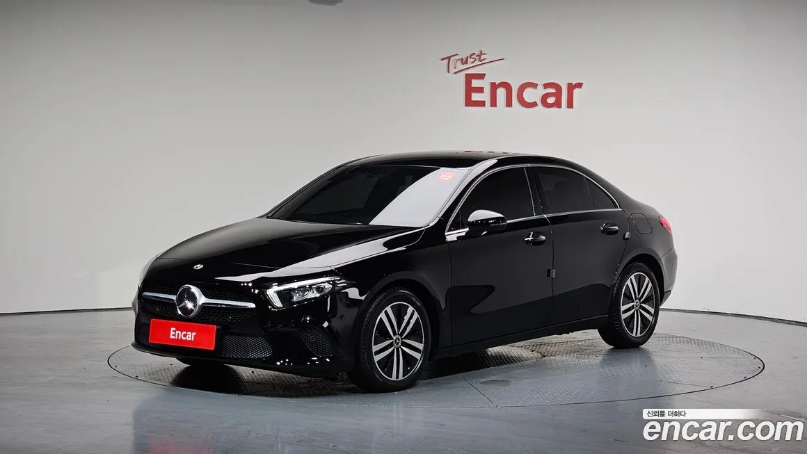 Mercedes-Benz A-Class — фото 1