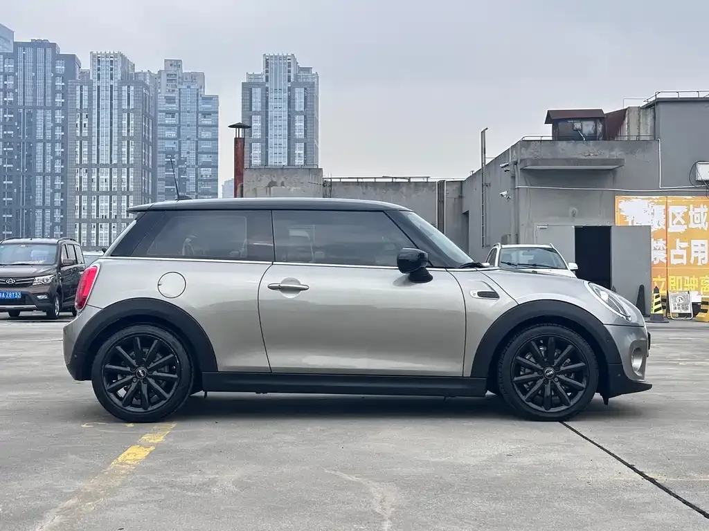 MINI Cooper (3-door) 2021 из CN, фото 4