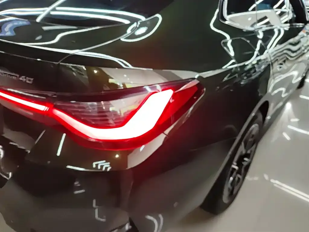 BMW i4 2024 из CN, фото 8