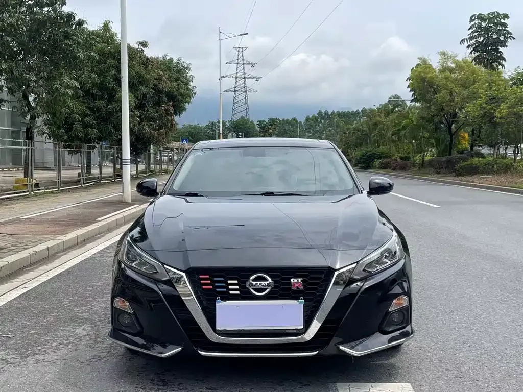Nissan Teana 2022 из CN, фото 2