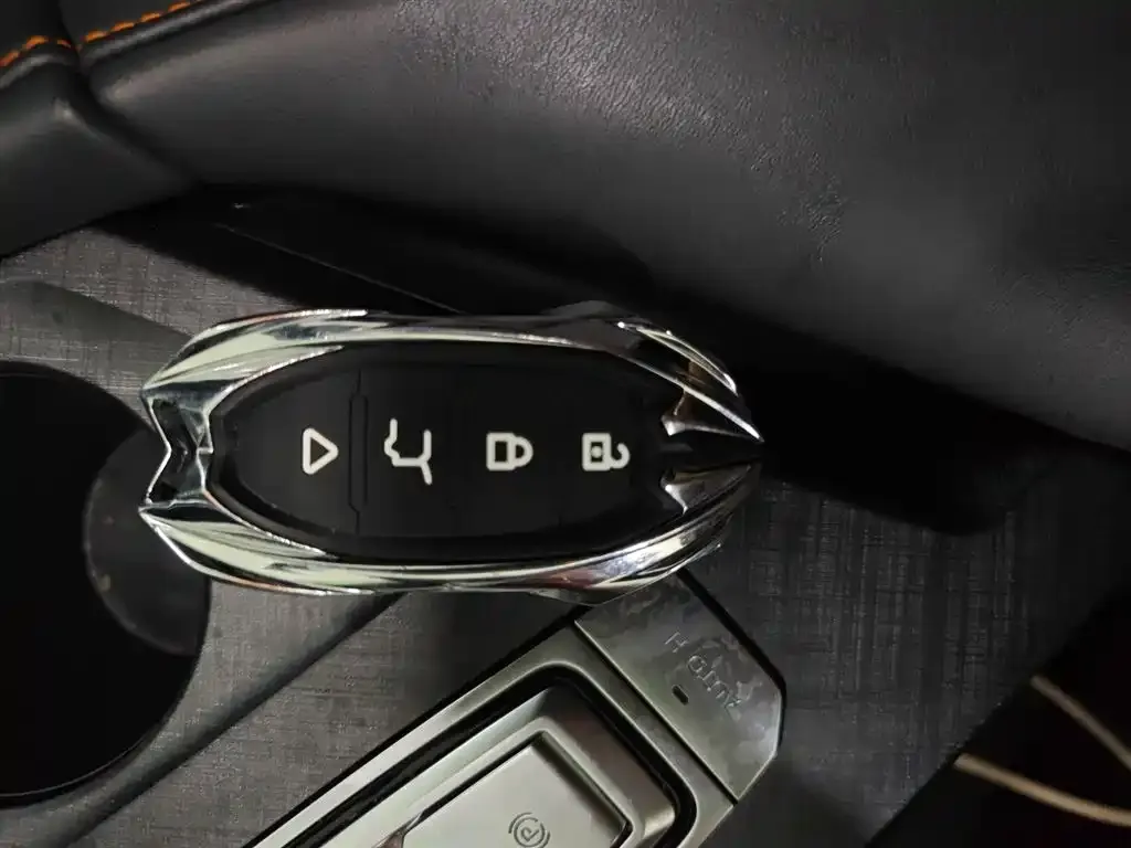 Changan UNI-V 2023 из CN, фото 9