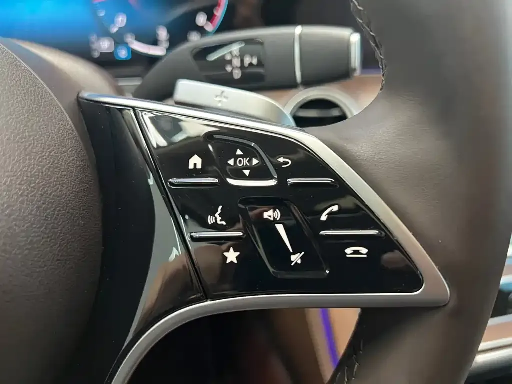 Mercedes-Benz E-Class 2023 из CN, фото 7