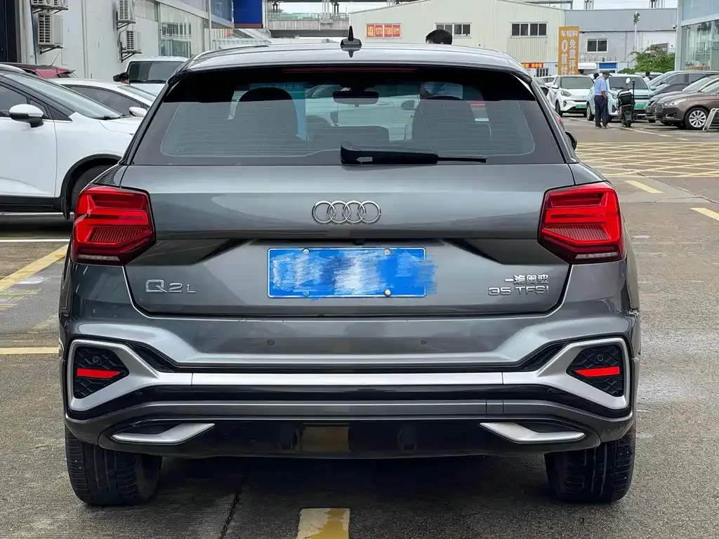 Audi Q2L 2023 из CN, фото 8