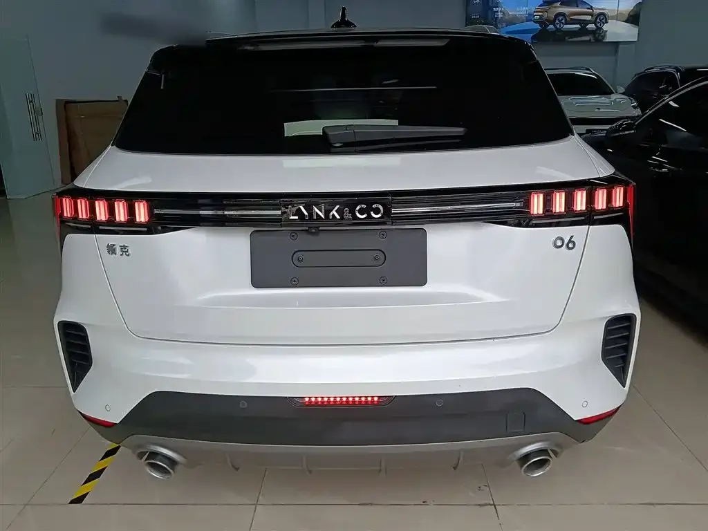 Lynk & Co 06 2022 из CN, фото 6