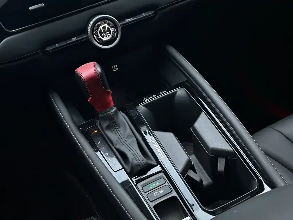 Honda Inspire 2023 из CN, фото 9